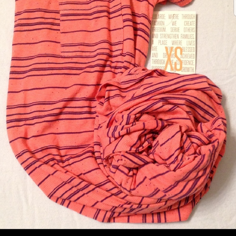 NWT Carly Dress by Lularoe Size X-Small - Picture 2 of 4
